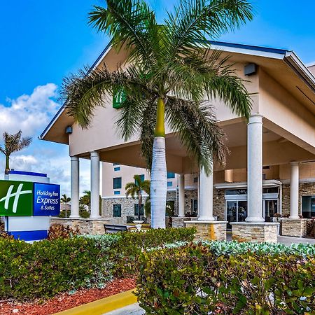 Holiday Inn Express & Suites Lantana By Ihg Exterior foto